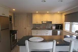 256 Seaside Ave, Milford, CT 06460 - Photo 3