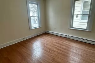 147 Helen St, Bridgeport, CT 06608 - Photo 7