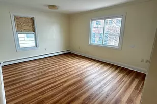 147 Helen St, Bridgeport, CT 06608 - Photo 5