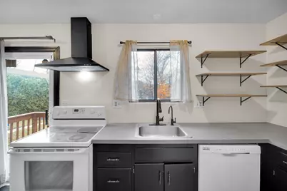 220 Blakeslee Street #220, Bristol, CT 06010 - Photo 7