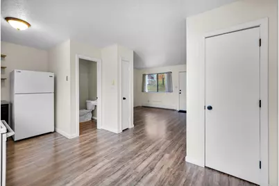 220 Blakeslee Street #220, Bristol, CT 06010 - Photo 9