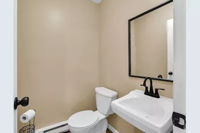 220 Blakeslee Street #220, Bristol, CT 06010 - Photo 11