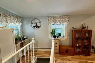 25 Greenlawn St, East Hartford, CT 06108 - Photo 9