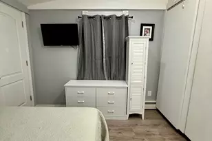 25 Greenlawn St, East Hartford, CT 06108 - Photo 23