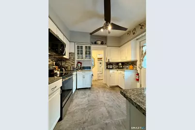 25 Greenlawn Street, East Hartford, CT 06108 - Photo 13