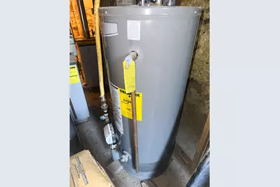 700 Laurel Avenue, Bridgeport, CT 06604 - Photo 23