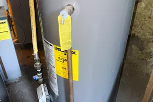 700 Laurel Ave, Bridgeport, CT 06604 - Photo 23