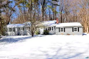 25 Red Stone Dr, Simsbury, CT 06089 - Photo 1