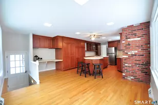 25 Red Stone Dr, Simsbury, CT 06089 - Photo 13