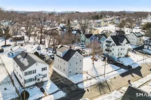 17 Austin St, New Britain, CT 06051 - Photo 11