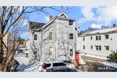 17 Austin Street, New Britain, CT 06051 - Photo 9