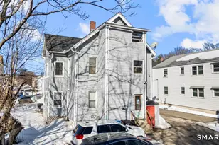 17 Austin St, New Britain, CT 06051 - Photo 9