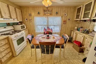 1070 Amity Rd, Bethany, CT 06524 - Photo 3