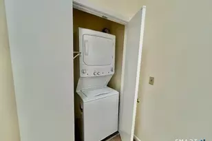 511 W Main St, Stamford, CT 06902 - Photo 15