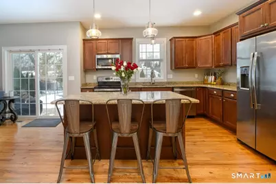 42 Hunters Lane, Southington, CT 06479 - Photo 7