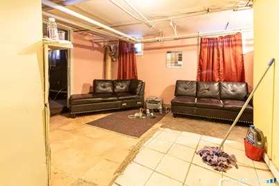 34 Adams Street, Hartford, CT 06112 - Photo 29