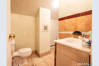 34 Adams Street, Hartford, CT 06112 - Photo 27