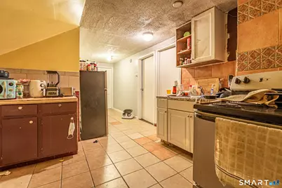 34 Adams Street, Hartford, CT 06112 - Photo 23