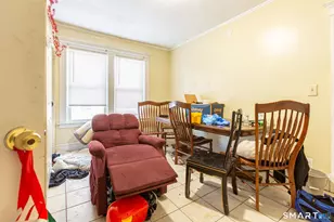 34 Adams St, Hartford, CT 06112 - Photo 17