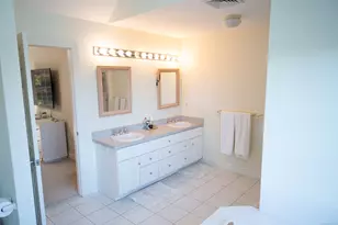 412 Laurelwood Ln, Southbury, CT 06488 - Photo 27