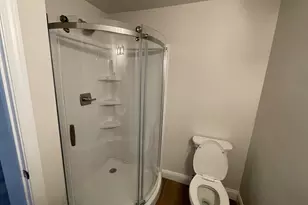 33 Main St, Essex, CT 06442 - Photo 3