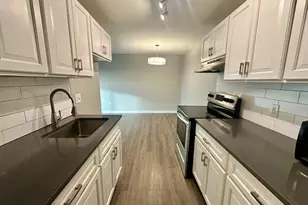 111 Sherbrooke Ave, Hartford, CT 06106 - Photo 5