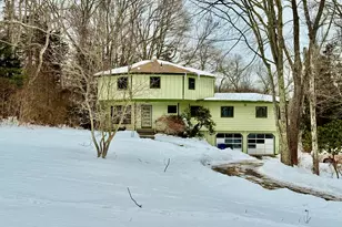 25 Coachman Pike, Ledyard, CT 06339 - Photo 1