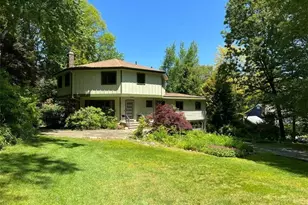25 Coachman Pike, Ledyard, CT 06339 - Photo 1