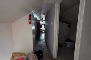 27 Addison St, Hartford, CT 06120 - Photo 25