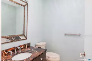 8 Lomartra Ln, Branford, CT 06405 - Photo 17