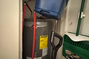 16 Circle Dr, Windham, CT 06256 - Photo 19