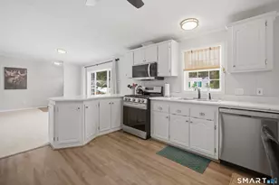 16 Circle Dr, Windham, CT 06256 - Photo 11