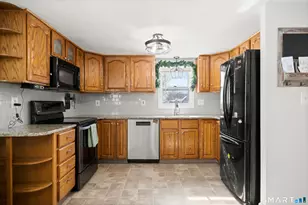 57 Steele Rd, Enfield, CT 06082 - Photo 9