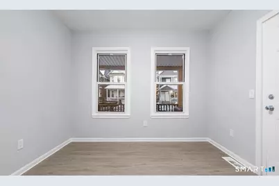 303 Poplar Street, Bridgeport, CT 06605 - Photo 7