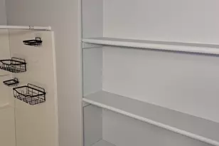 23 1/2 N Spring St, Ansonia, CT 06401 - Photo 9