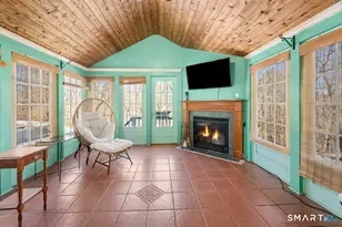 21 Irene Ave, Waterbury, CT 06705 - Photo 11