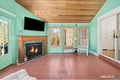 21 Irene Avenue, Waterbury, CT 06705 - Photo 9