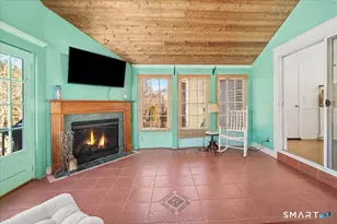 21 Irene Ave, Waterbury, CT 06705 - Photo 9