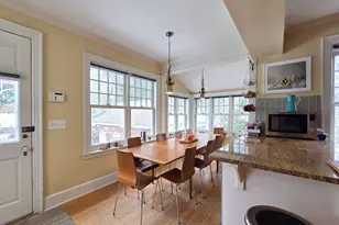 82 Edgehill Rd, New Haven, CT 06511 - Photo 15