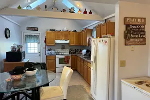 19 Bolles St, Putnam, CT 06260 - Photo 7