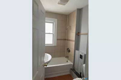 165 Adelaide Street #2nd Floor, Hartford, CT 06114 - Photo 13