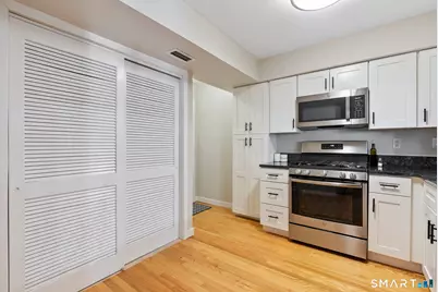 38 Harbour Close #38, New Haven, CT 06519 - Photo 13