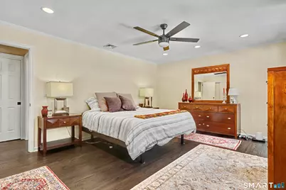 941 Garden Road, Orange, CT 06477 - Photo 29
