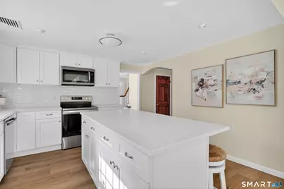 39 Soundview Avenue, Shelton, CT 06484 - Photo 9