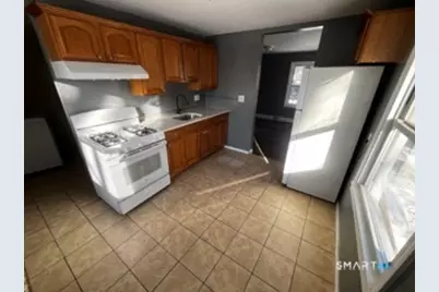 6 Hilltop Road, New Haven, CT 06515 - Photo 1