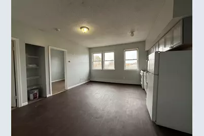 132 Locust Street #13, Waterbury, CT 06704 - Photo 5