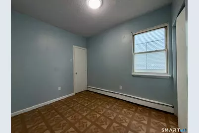 132 Locust Street #4, Waterbury, CT 06704 - Photo 9