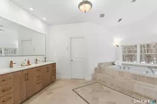 7 Homeward Ln, Weston, CT 06883 - Photo 17