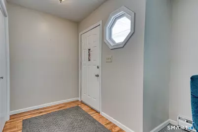 565 Clark Avenue #APT 13, Bristol, CT 06010 - Photo 5