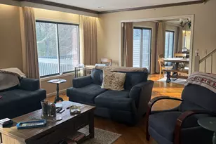 8 Crossroads Ln, Avon, CT 06001 - Photo 7